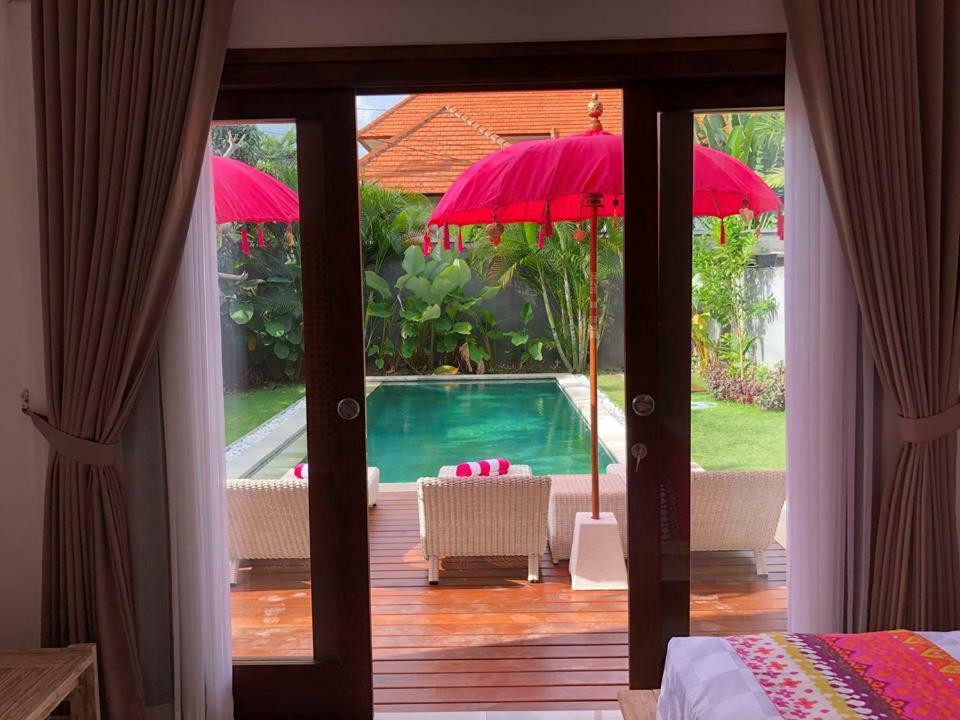 Villa Zakira Canggu Eksteriør billede