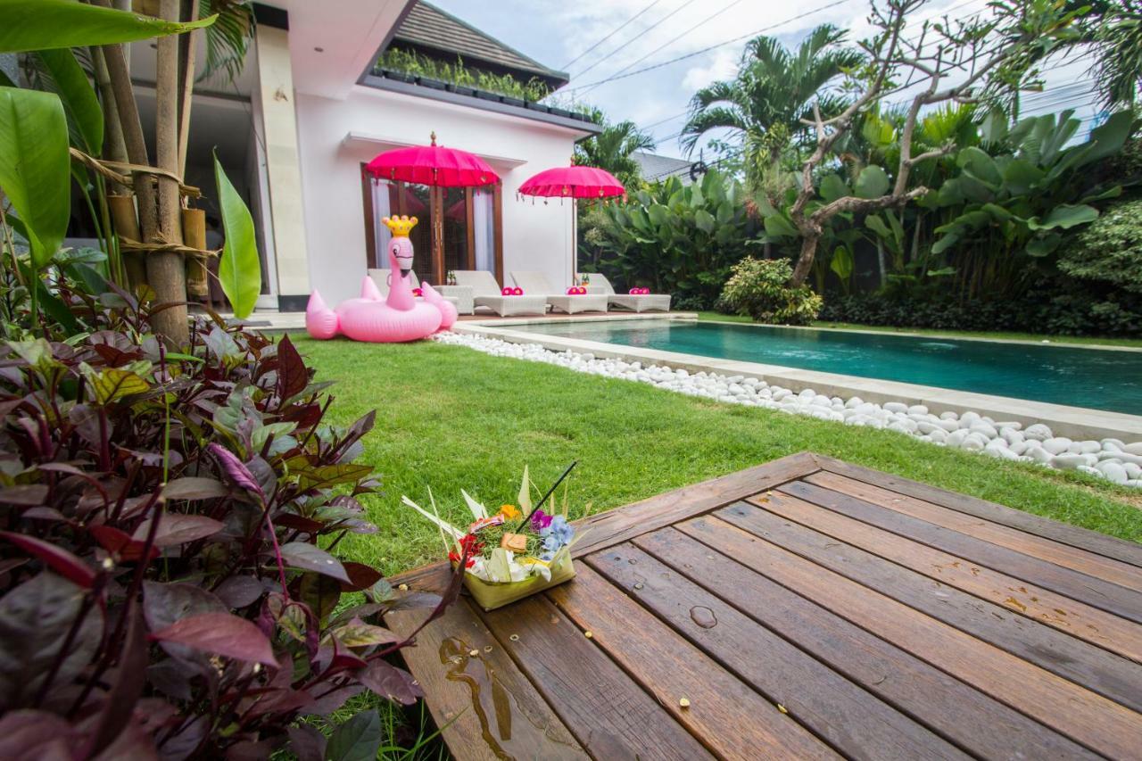 Villa Zakira Canggu Eksteriør billede